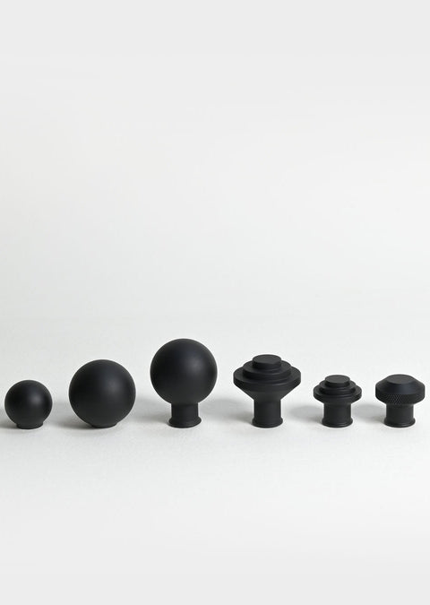 Bonnemazou-Cambus - B20 - Boutons de placard 