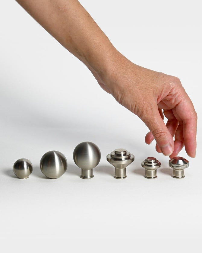 Bonnemazou-Cambus - B70 - Boutons de placard 